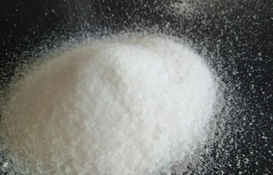 为何一斤盐溶于一斤水，很难得到两斤总重？爱因斯坦：质量即能量