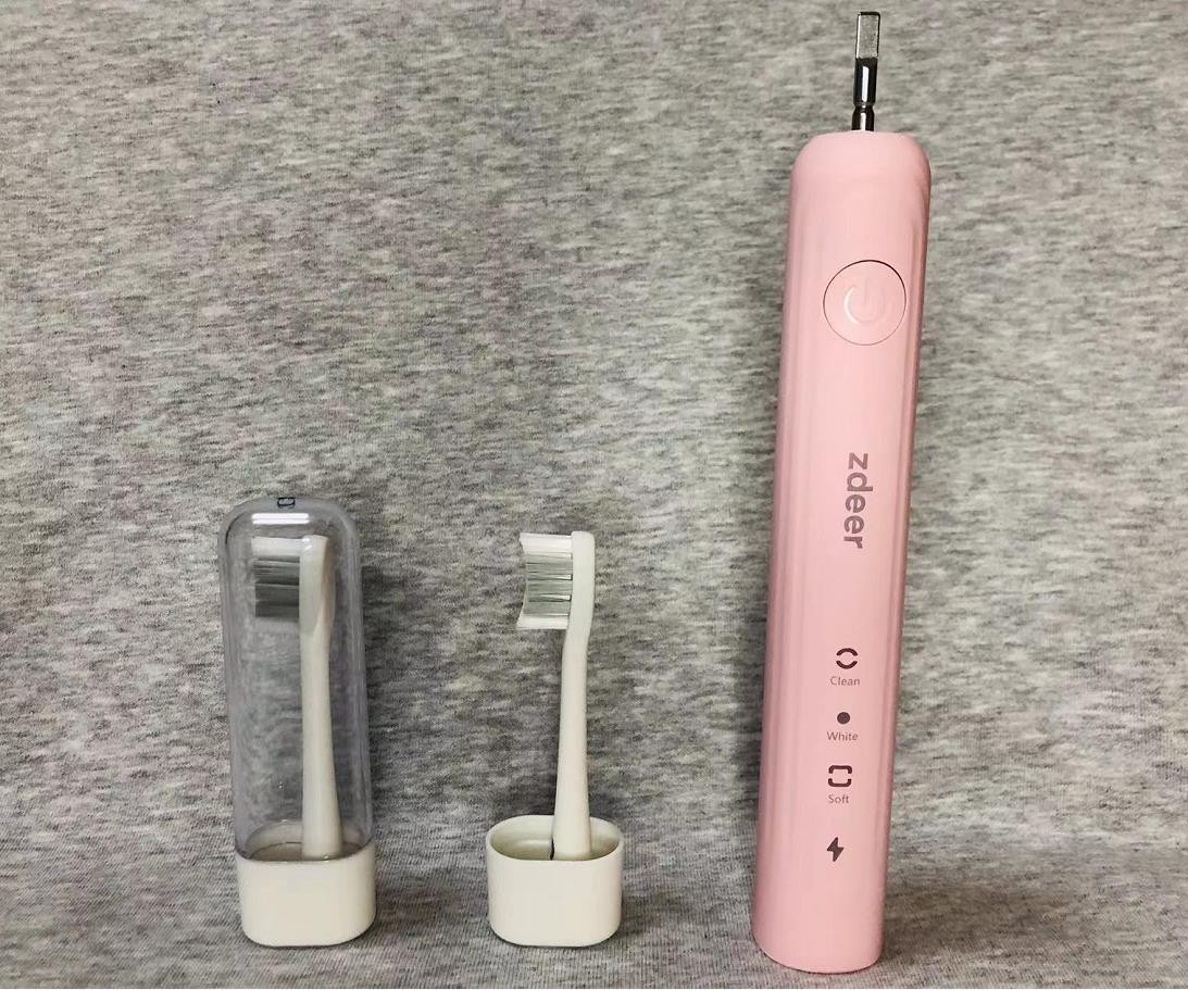 亲民实用性价比高，自信焕白齿间新生，左点声波电动牙刷使用分享