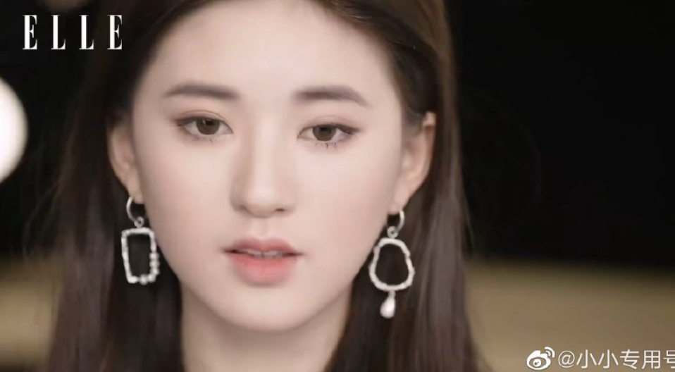 互联网美女真的太多了！杨幂身材大杀四方，赵今麦长大了这么美？