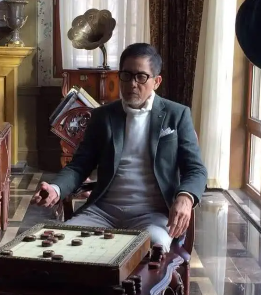 琼瑶男郎今昔颜值大PK：有人年过60依旧帅气，有人发福成“奶奶”