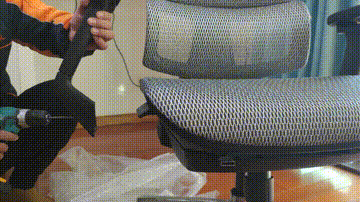 是不是出色的人体工学椅，坐坐才知道