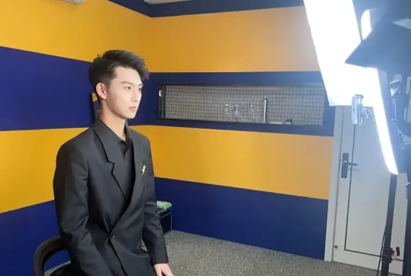 2022中传艺考第一名林恩赐，长相出众，舅舅的教育方式堪称典范