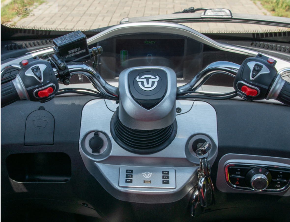 三轮小汽车价格及图片(2款全封闭式三轮车) - 赤虎壹号