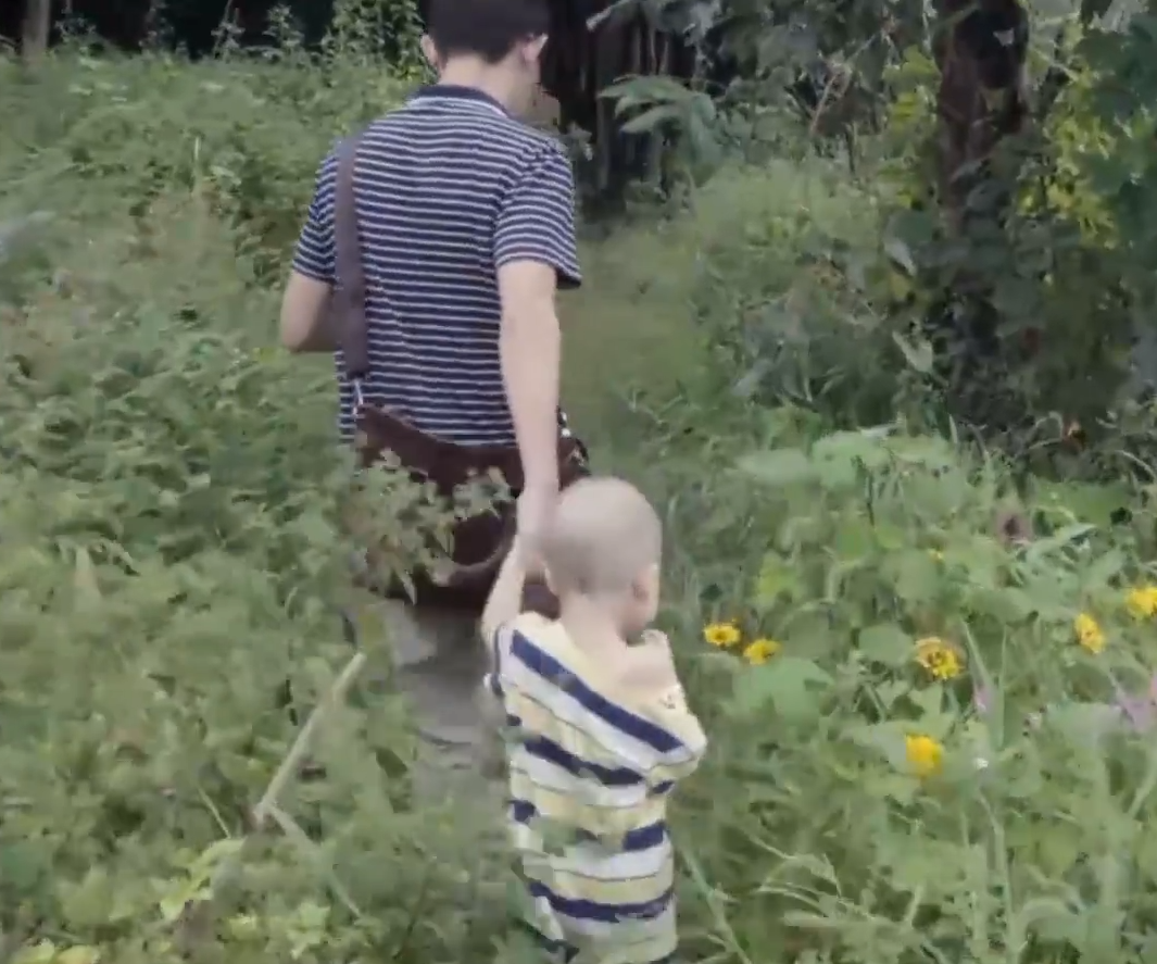 汶川地震中，丢下学生逃跑的北大学子“范跑跑”，13年后怎么样了