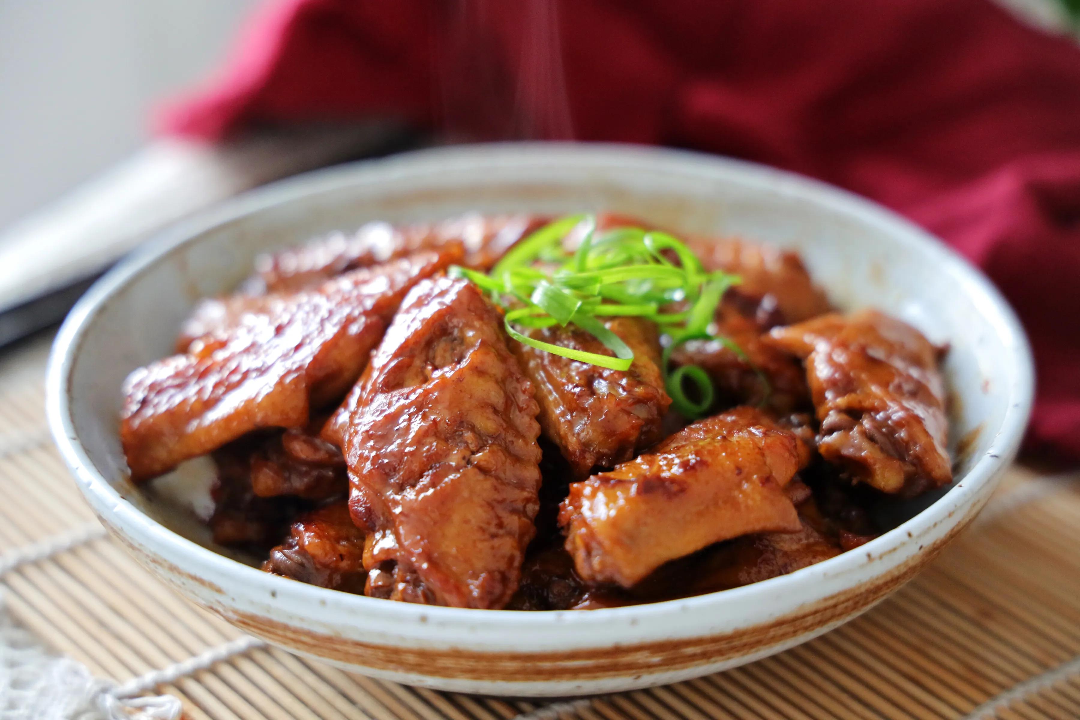 这大概是鸡翅最简单的做法了，适合日常给家人吃，手残党也能成功