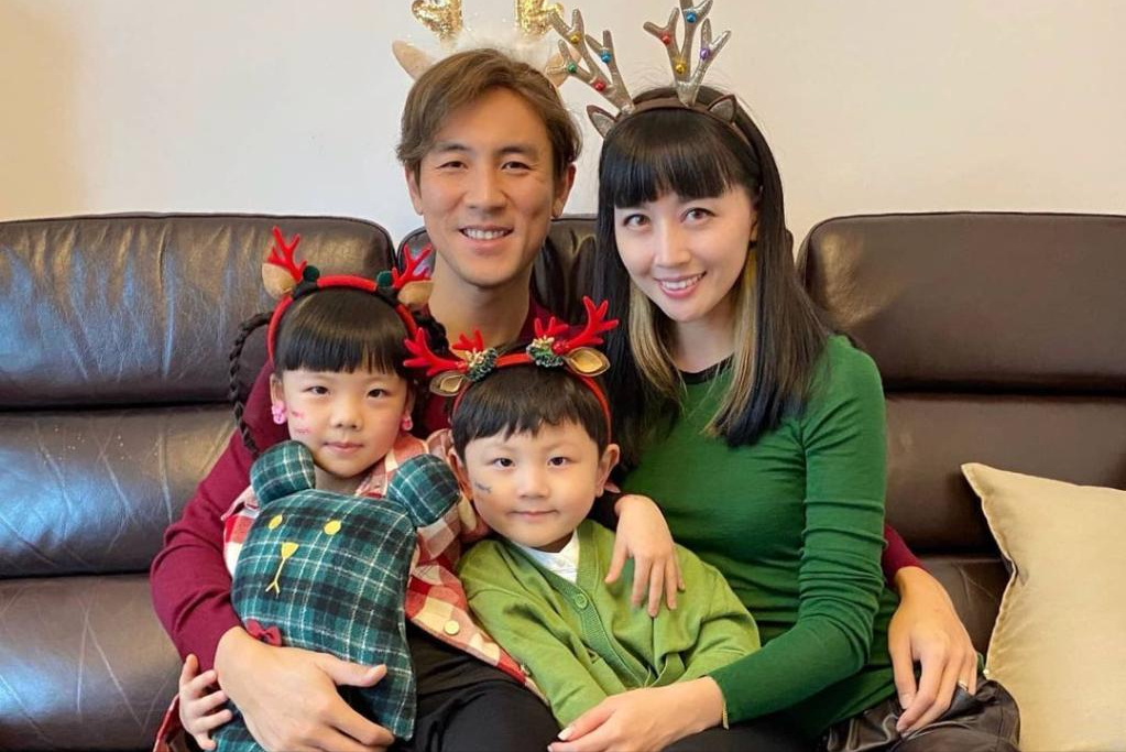 TVB颁奖礼上演宫斗，钟嘉欣痛失视后输给林夏薇是因为站错队？