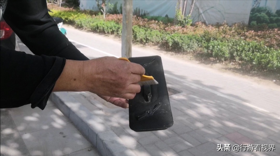 2022年五一之前，58168公里時(shí)候我給愛(ài)車(chē)更換空調(diào)濾芯，全程DIY