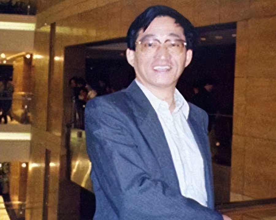 8天9位名人相继去世，最小者仅37岁，有3人同一天离世