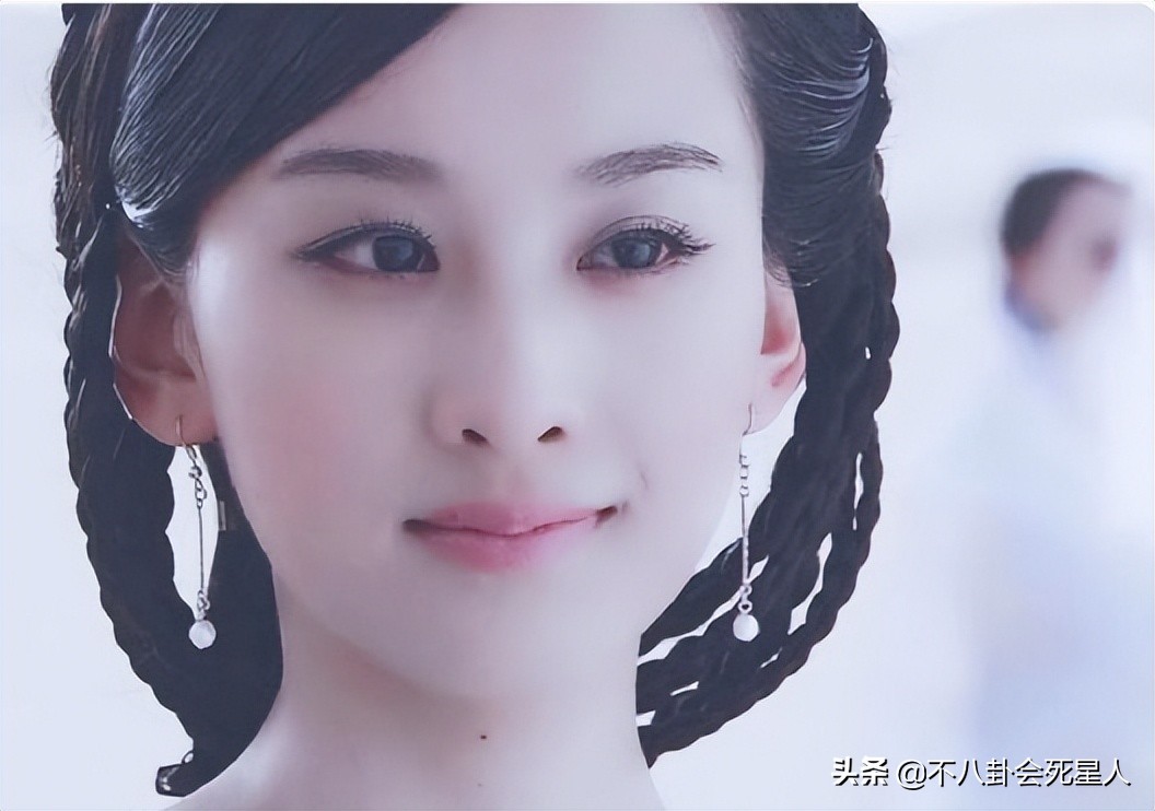 红得快，糊得也快，这8位“风光不再”的女星，实在太可惜