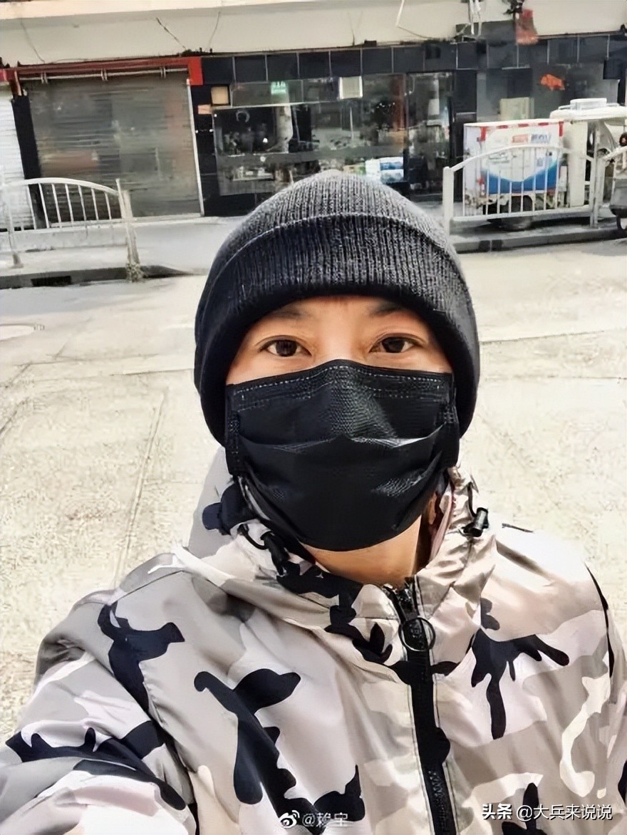 “段子手鼻祖”赖宝，带火了李诞王建国，却把悲伤留给了自己