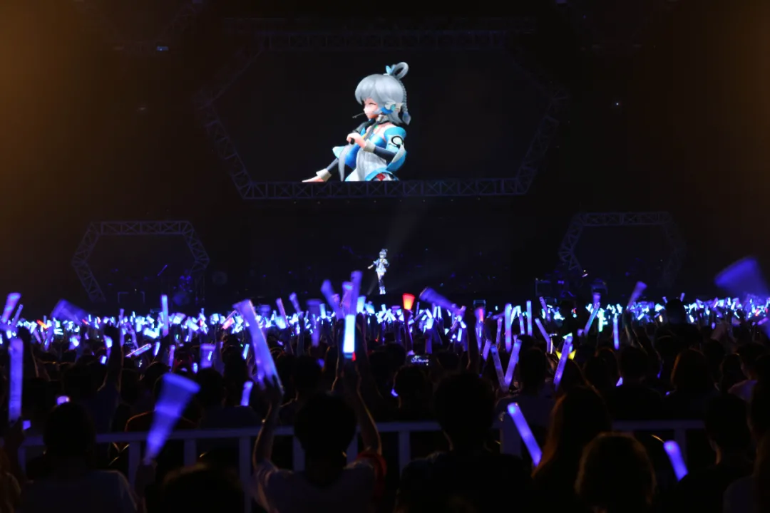 一场“假唱”，暴赚1.2亿！最会捞金的偶像，全靠人设骗人？