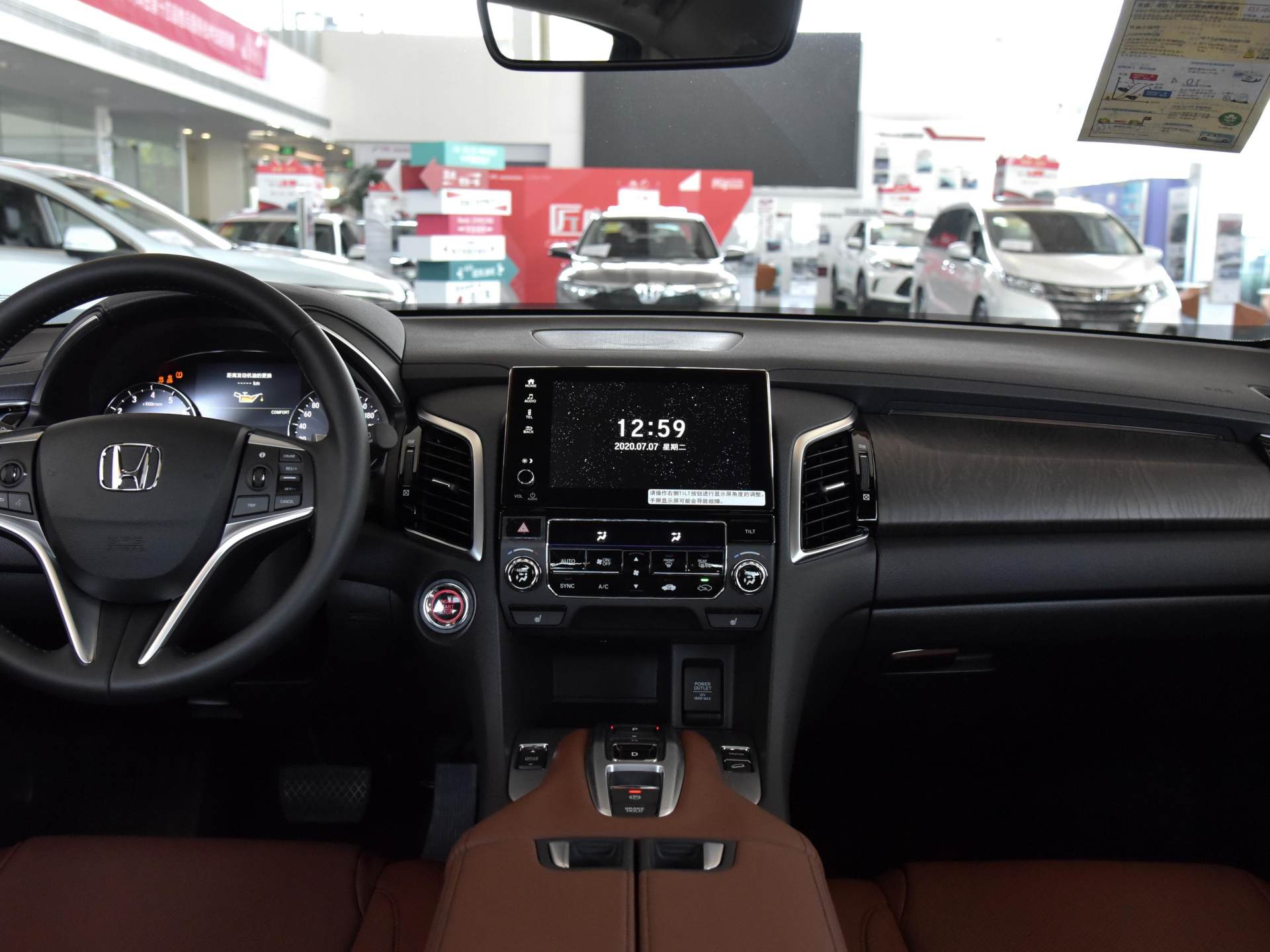 魁梧的中型SUV，省油又省心，家用好车，实拍冠道