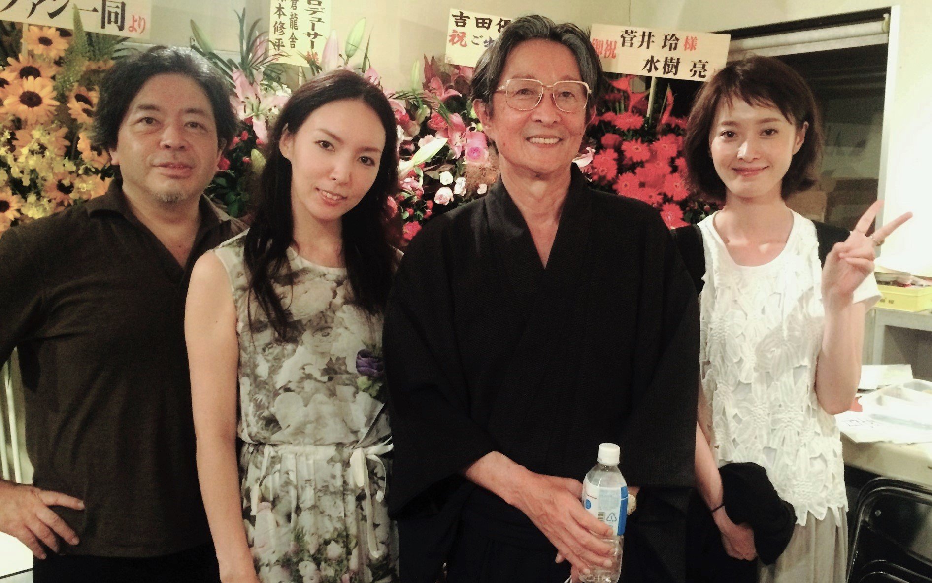 38岁女演员中丸紫苑突传死讯,惹自杀猜测,好友晒合影透露死因