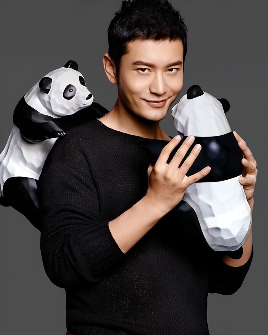 黄晓明之母张素霞：挽救过儿子的婚姻，现在她的心最痛