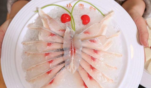 鱼肉是癌症的“发物”吗？医生提醒：应该撤下餐桌的，是这5物