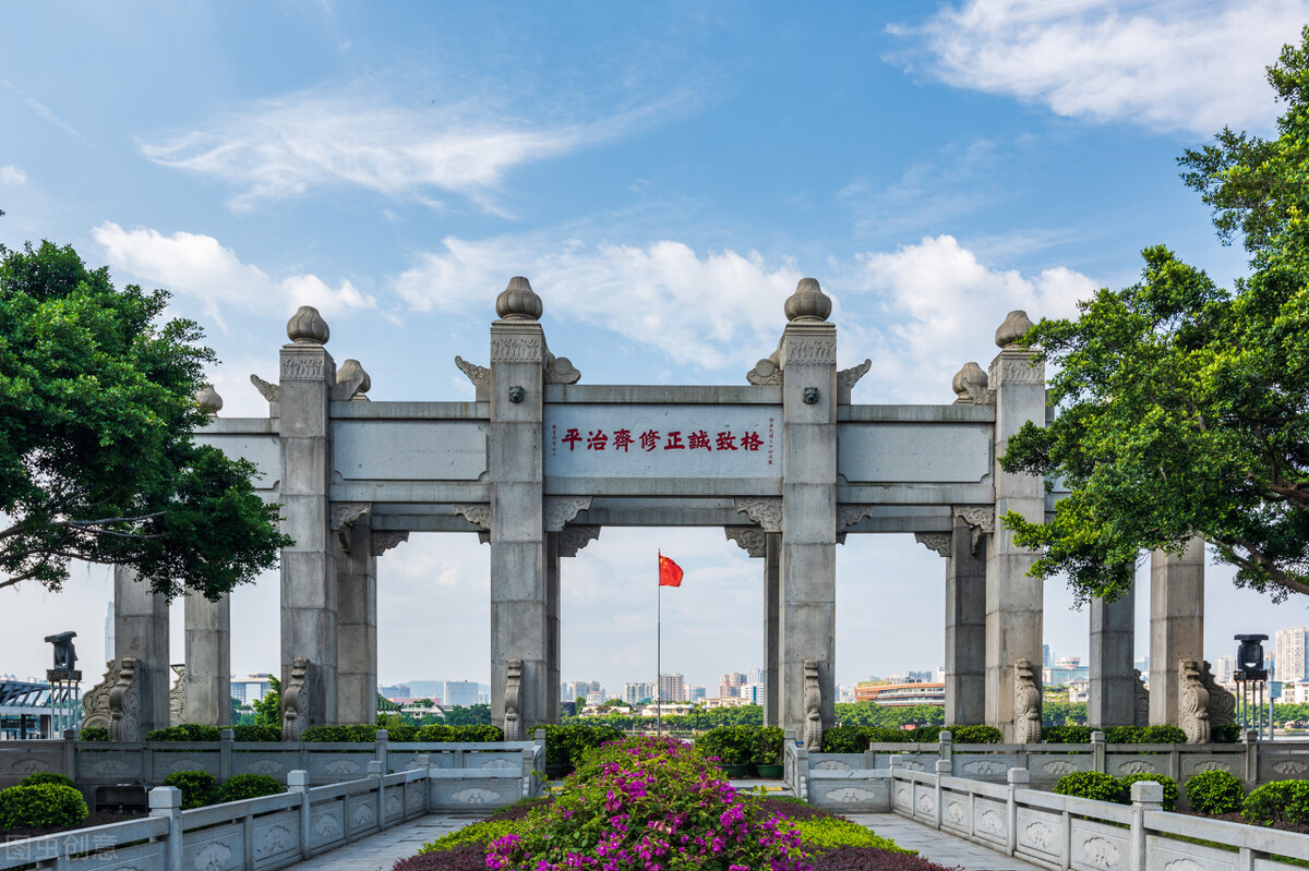 中山大学VS中南大学，部属高校招生计划分配，本地占比多高合适？