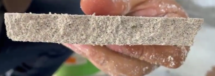 墙面反碱的原因是什么？如何处理？