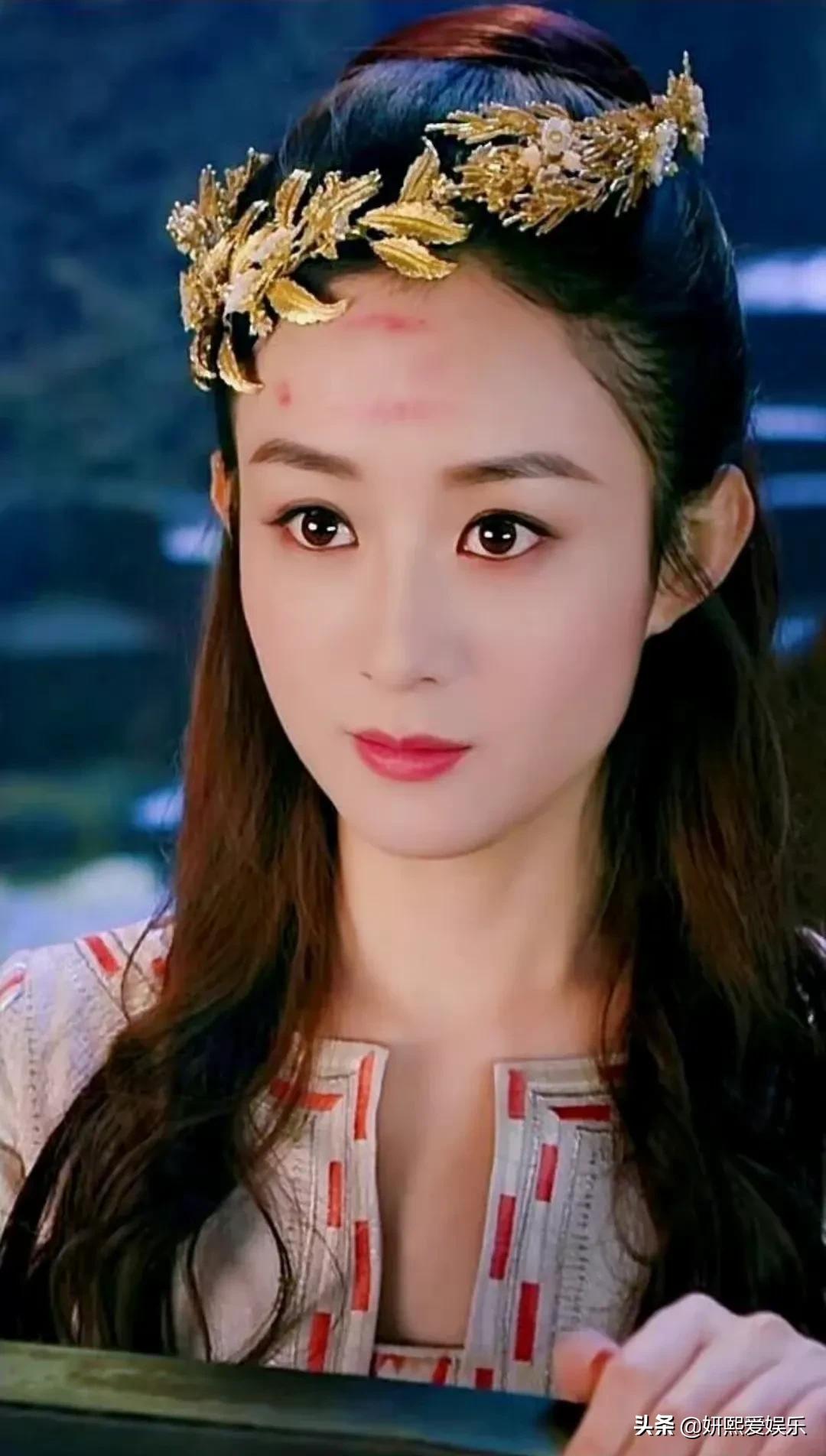 赵丽颖，清纯甜美，俏皮灵动