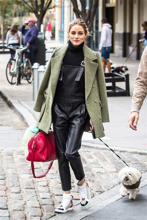 经典华贵喜庆的红配黑,谁能放肆穿?谁需谨慎穿?