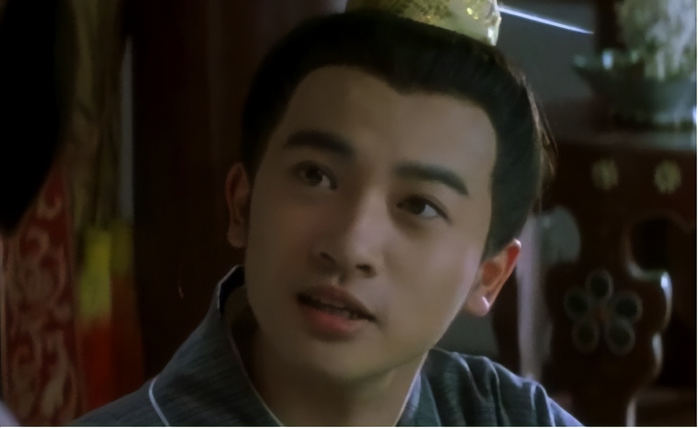 同样是演白面书生，把张国荣、任泉和佟梦实放在一起差距就出来了