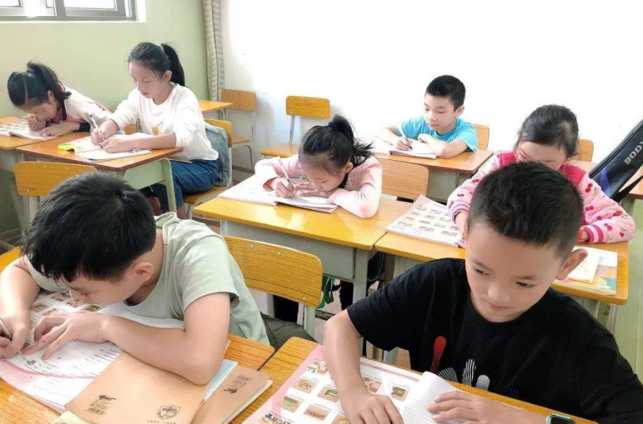 高考英语会被取消吗？北大教授说出看法，学生家长无言以对