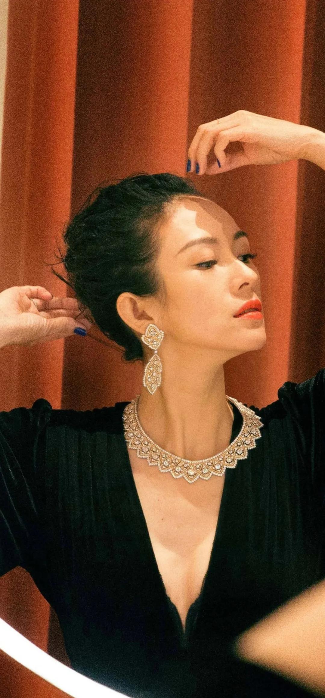 女明星章子怡
