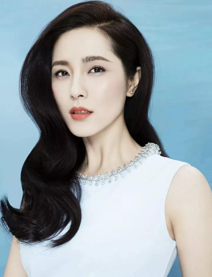 明星俏佳人：最美杨贵妃曾黎