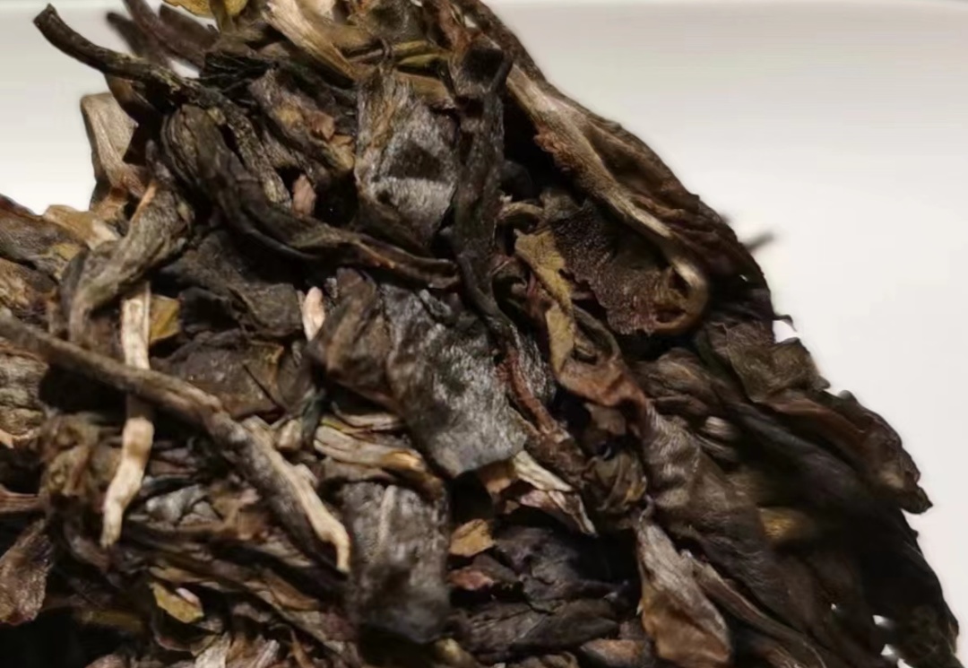 60岁老茶痴的无奈：我老了，谁继承我的1吨茶叶？