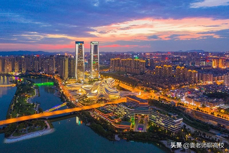 中南大学与东南大学全方位对比，谁的实力更胜一筹？