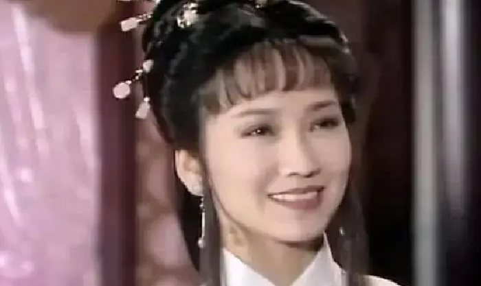 新白娘子传奇：许仕林是爱胡媚娘，可是一点也不耽误他娶碧莲