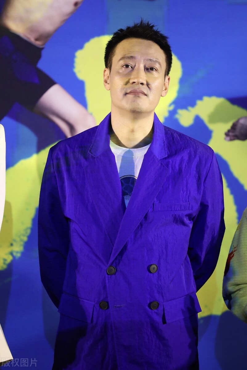 49岁的辛柏青，与妻子相濡以沫29年无绯闻，配得上德艺双馨的称号