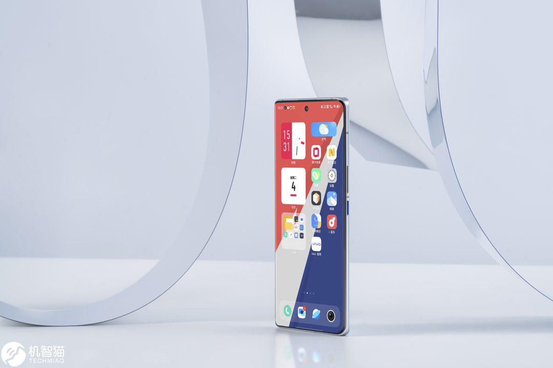 iQOO 9 Pro测评：驯龙高手，当之无愧