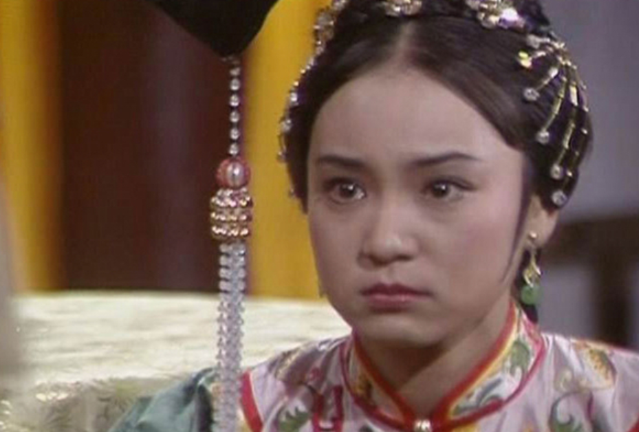 “自带苦相”的8位女星，五官凑在一起，演什么都很丧，可惜了