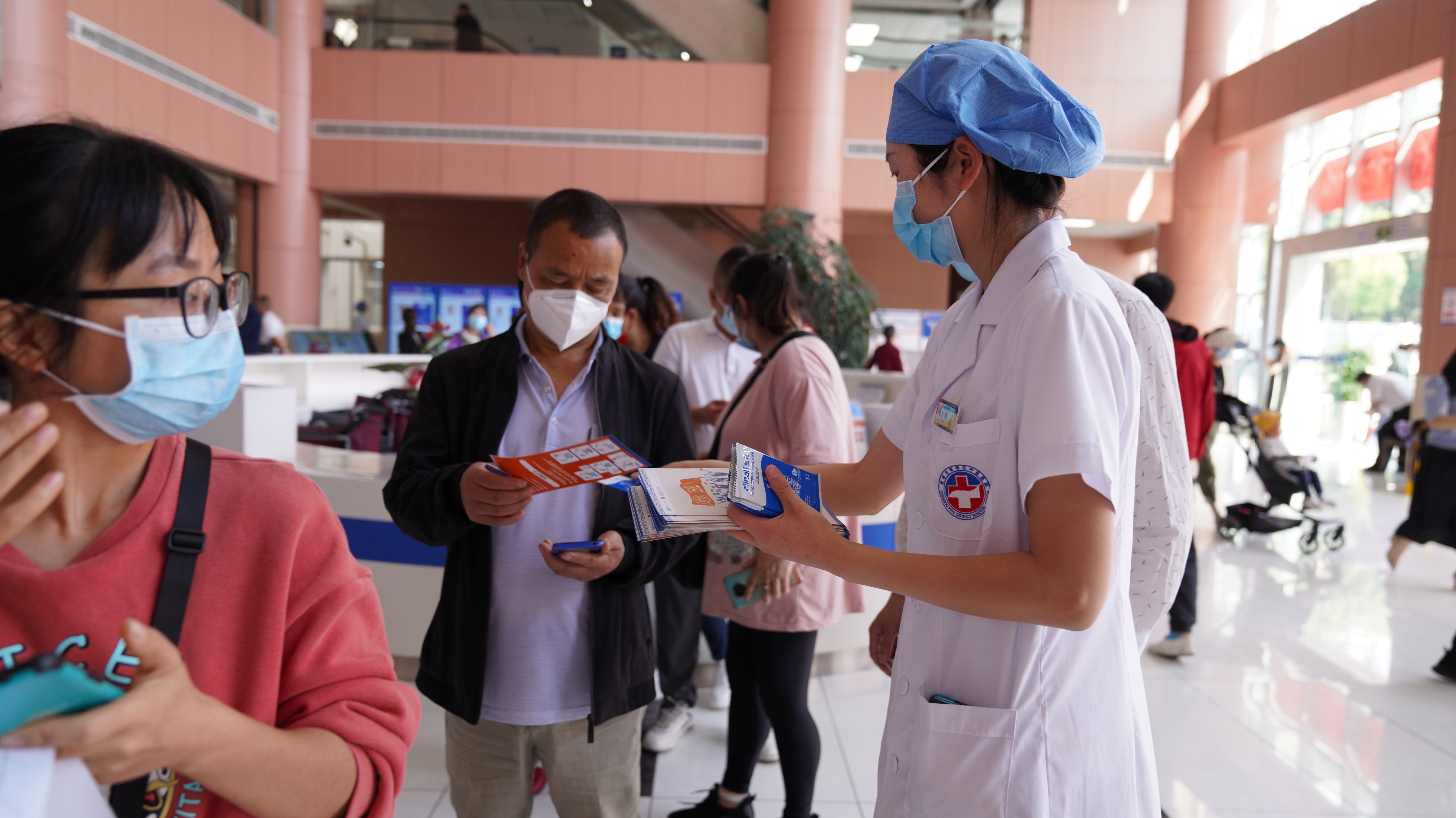 成都市郫都区中医医院开展“世界手卫生日”宣传活动