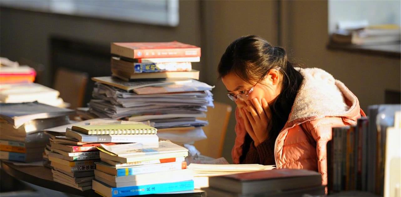 考研调剂系统明日开通，部分院校公布调剂要求，这些方面要注意