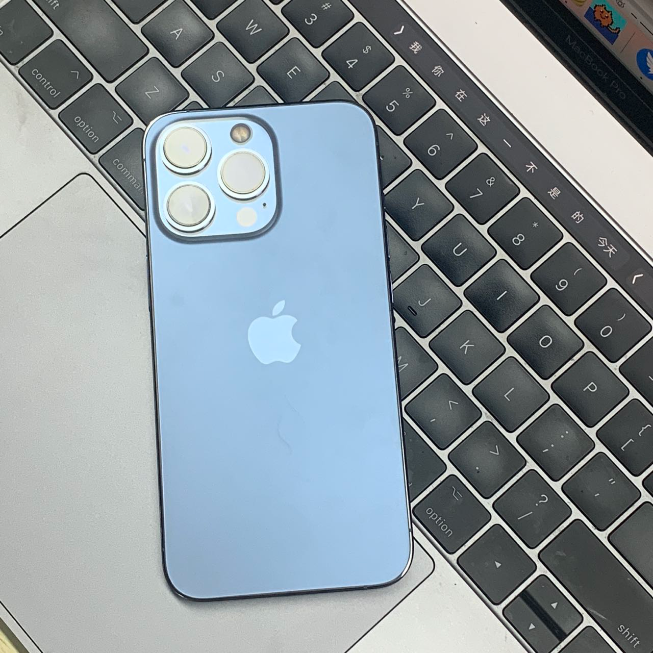 截至2022年7月，屏幕素质极佳的四款手机，让眼睛领略顶级色彩