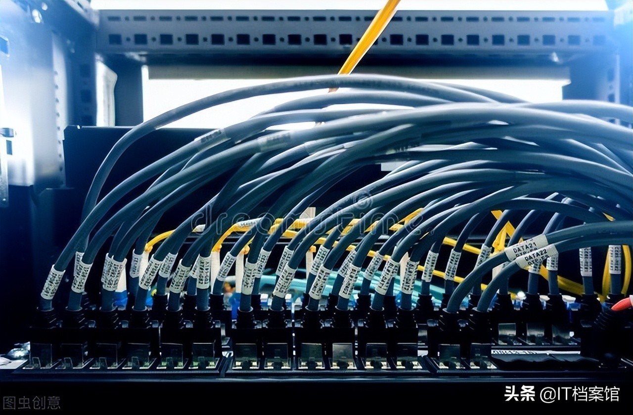 手機連接WIFI后為什么可以上網？路由器和交換機的區別是什么？