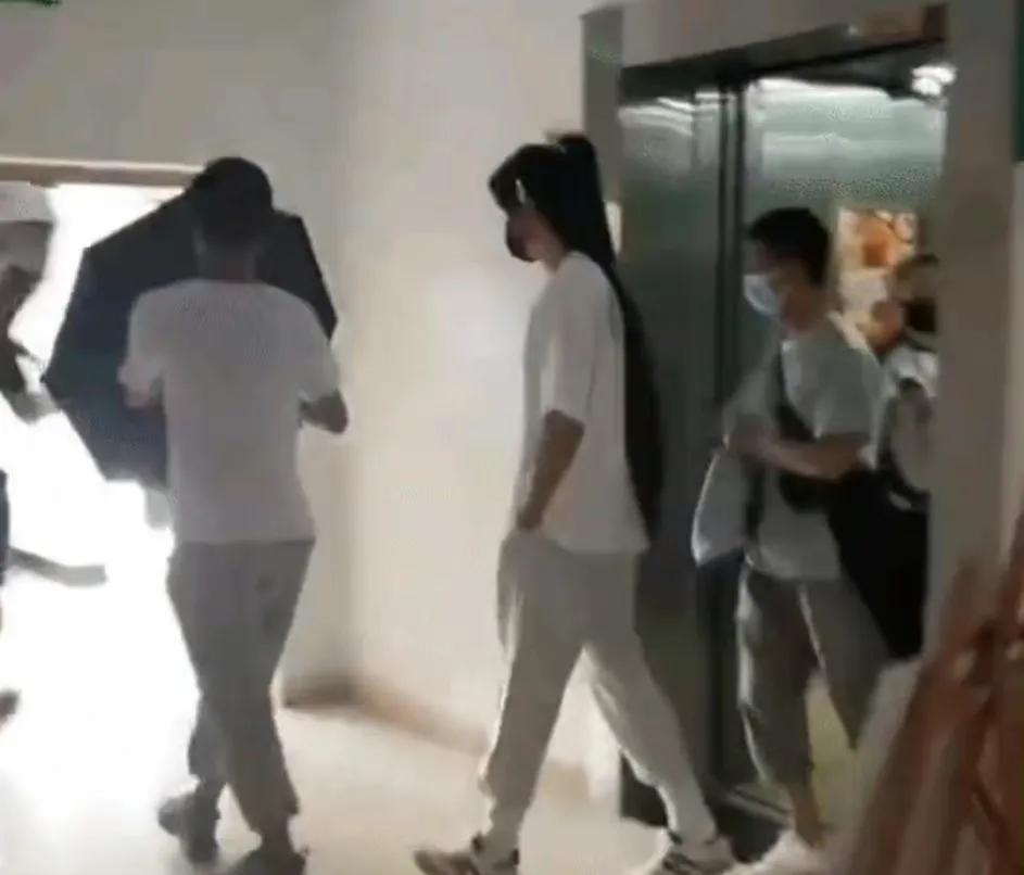 杨幂龚俊袁冰妍狐妖小红娘月红篇出妆路透