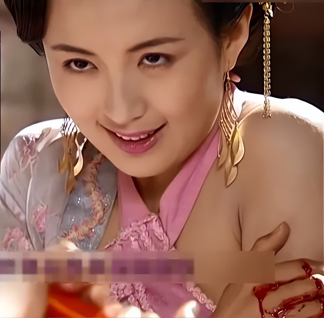 这10个女星，明明长得清纯无辜，演起“蛇蝎美人”却一个比一个狠