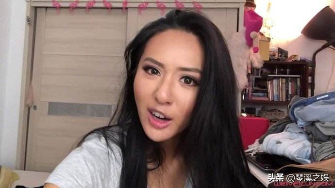 家有千金，放飞自我，7亿豪门千金为买车做酒店小姐