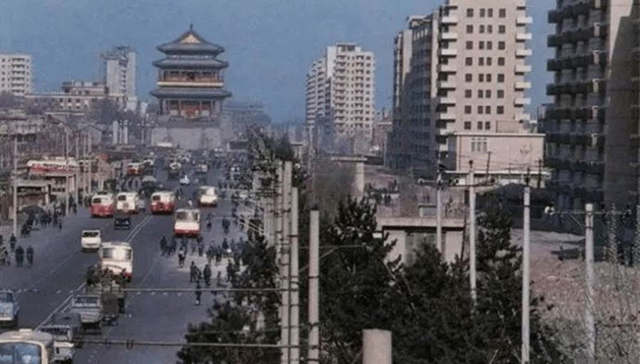 辽阳首富袁宝璟：白手起家却误入歧途，为求免死，捐给国家495亿
