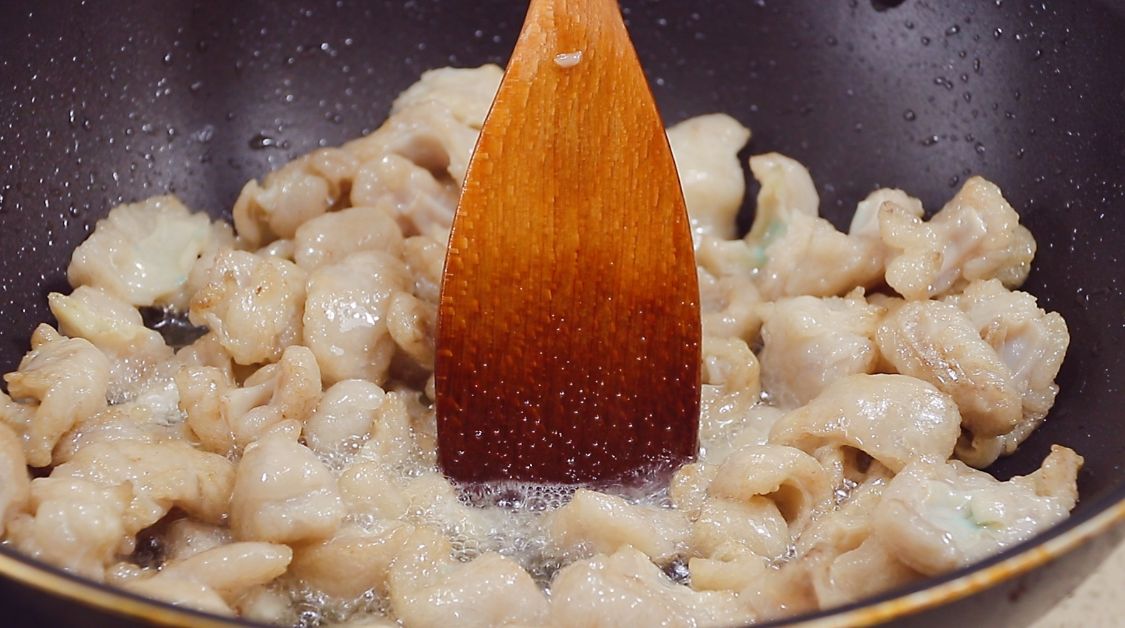 猪身上的一块肉，便宜却很少人吃，有着不可替代的香气，别不懂吃