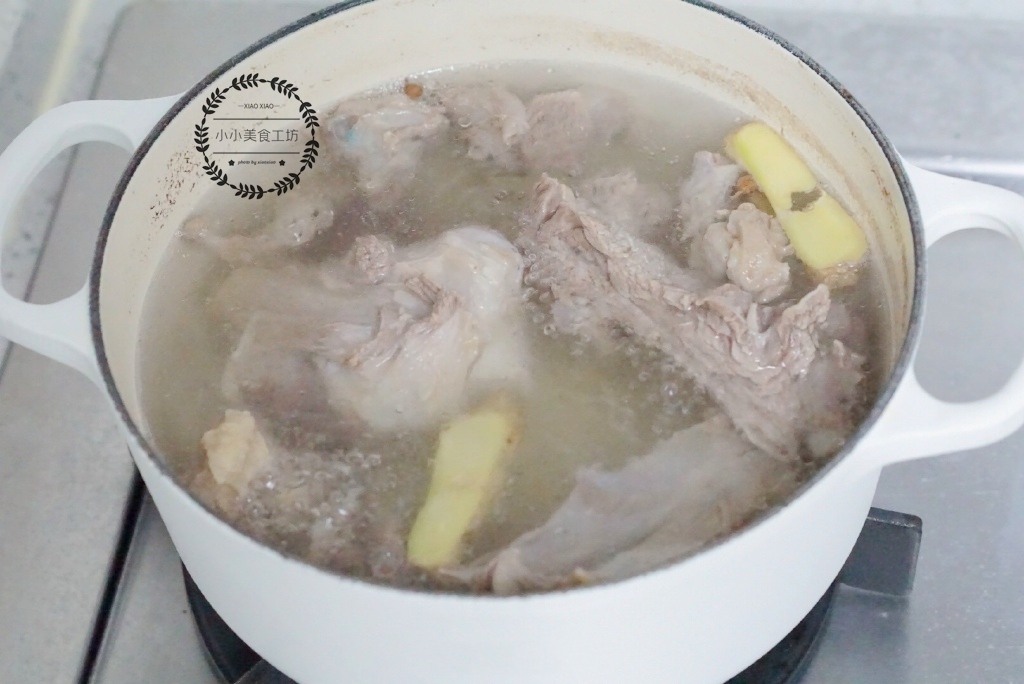冬季炖羊肉，牢记“3放2不放”，羊肉鲜香汤奶白，滋补又营养