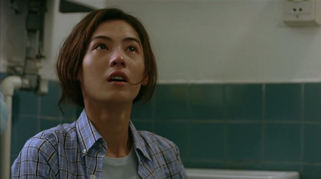 有一种爱情是：亲手推开自己喜欢的人