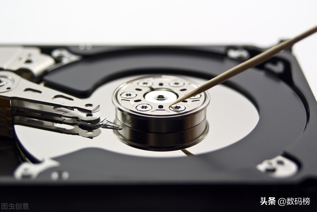 新買的移動硬盤該格式化為 NTFS 還是 exFAT？