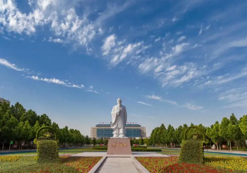 中医药大学排名出炉，前三名实力强劲，是文科生学医的首选