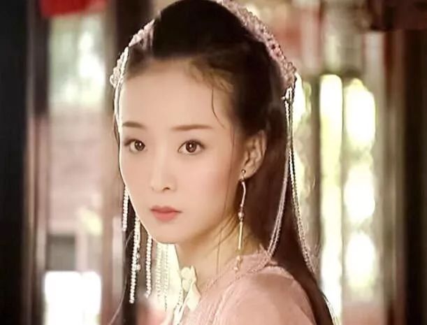 古装VS现代堪称“换头”！多演点古装戏吧，我能磕一辈子