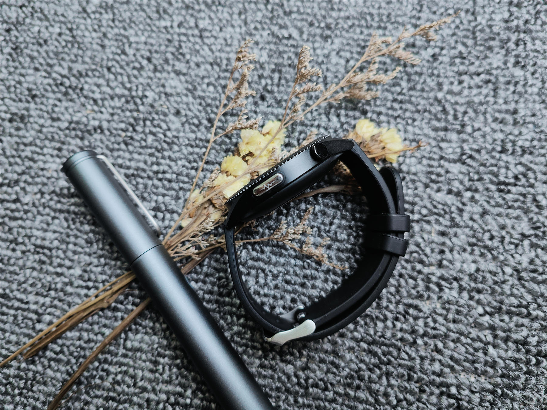 全天候血壓心電圖監(jiān)測，全能健康小管家，dido智能手表評測