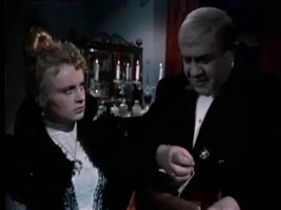 世界电影（0126）苏联电影《脖子上的安娜》（1954）剧照欣赏