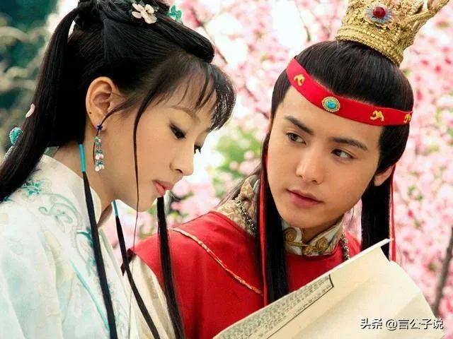 穿红衣古装帅成神的7位男星，有人气质冷艳，有人被请求焊在身上